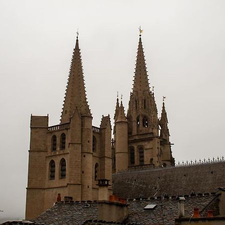 Апартаменты Le Fontaine - Hyper Centre - Vue Cathedrale - Wifi Манд Экстерьер фото